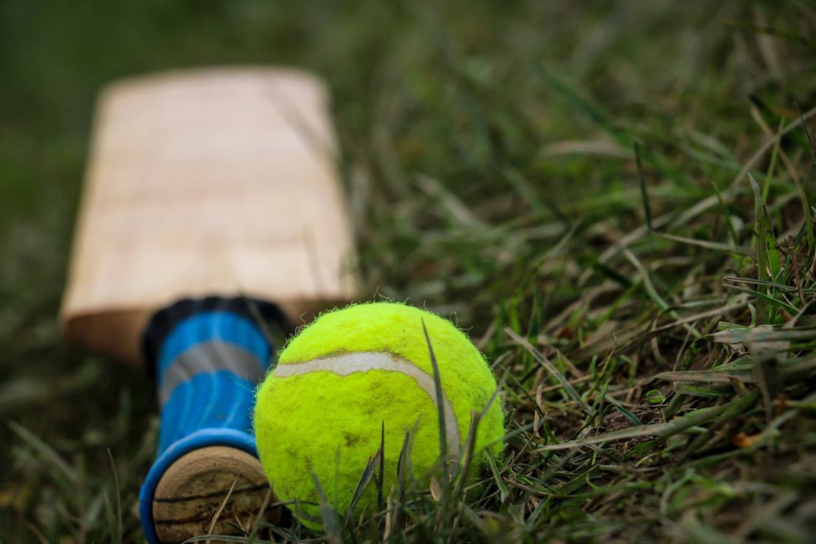 tennis_ball_banner